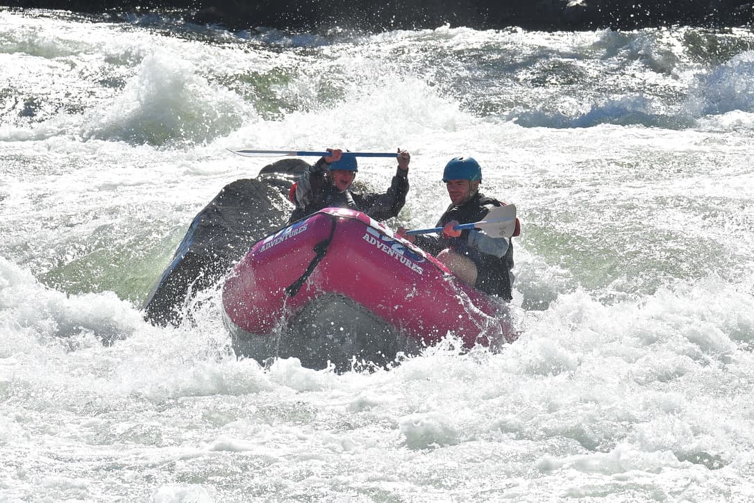 Photo of /_next/static/media/rafting.22ab95b8.jpeg